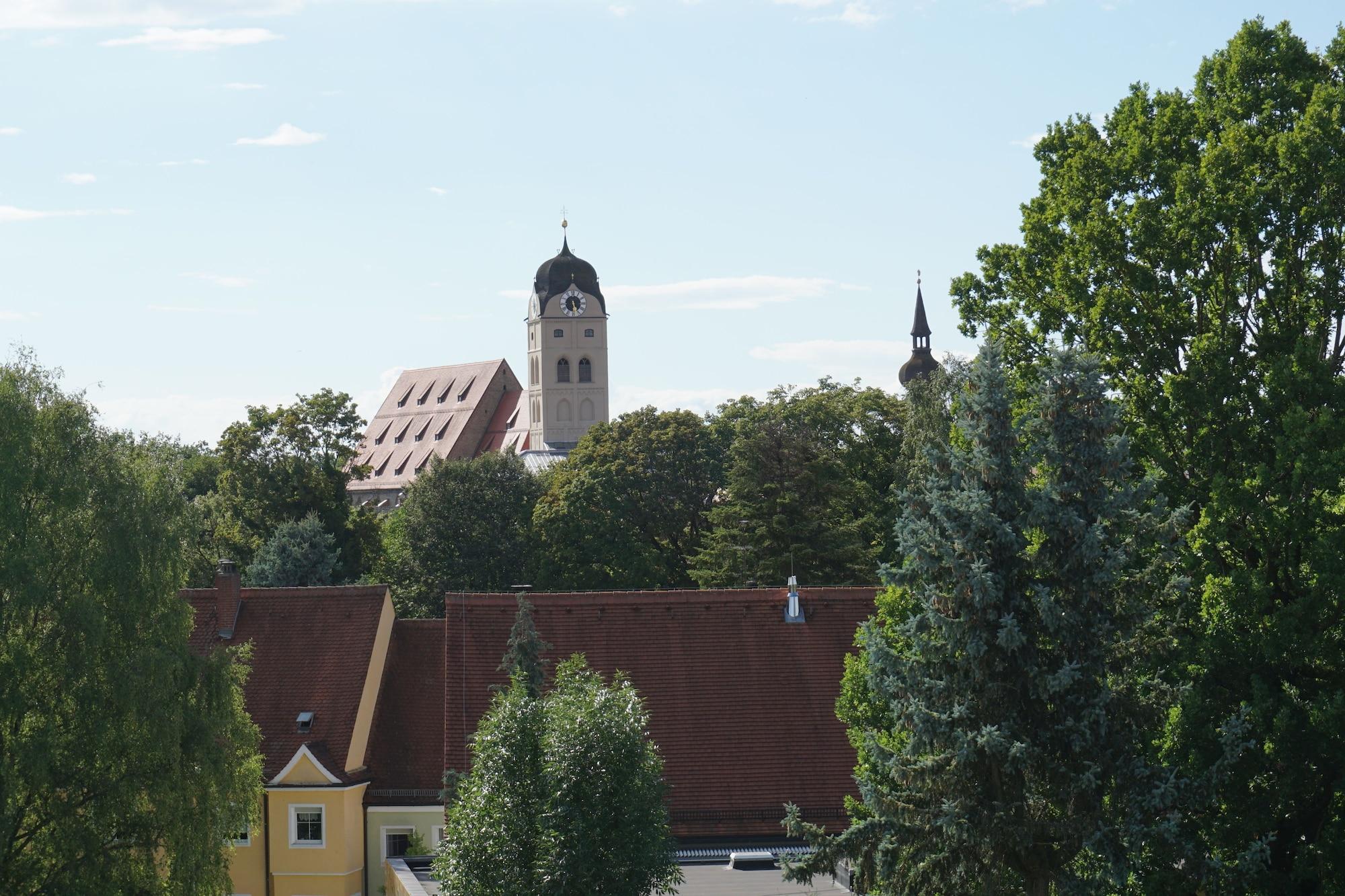 Hotel Kastanienhof Эрдинг Экстерьер фото