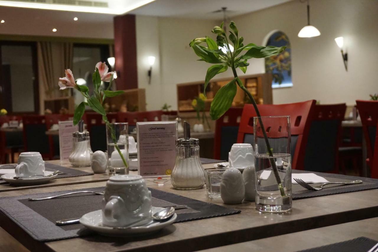 Hotel Kastanienhof Эрдинг Экстерьер фото